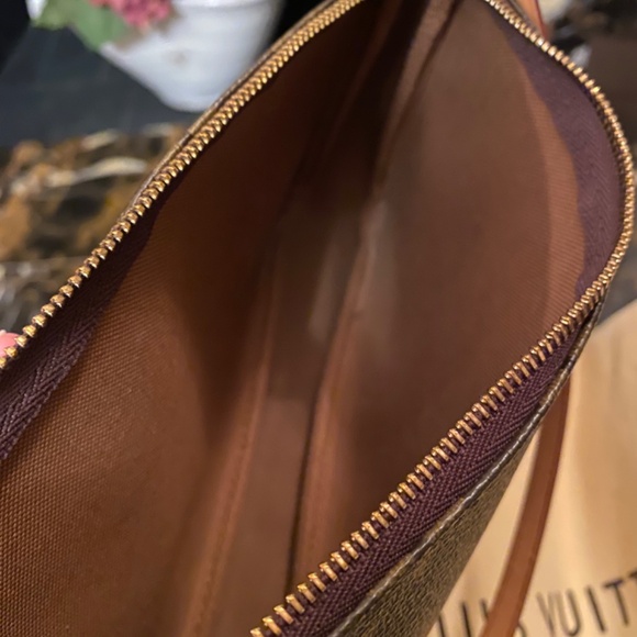 LOUIS VUITTON POCHETTE ACCESSOIRES MONOGRAM - Picture 15 of 16